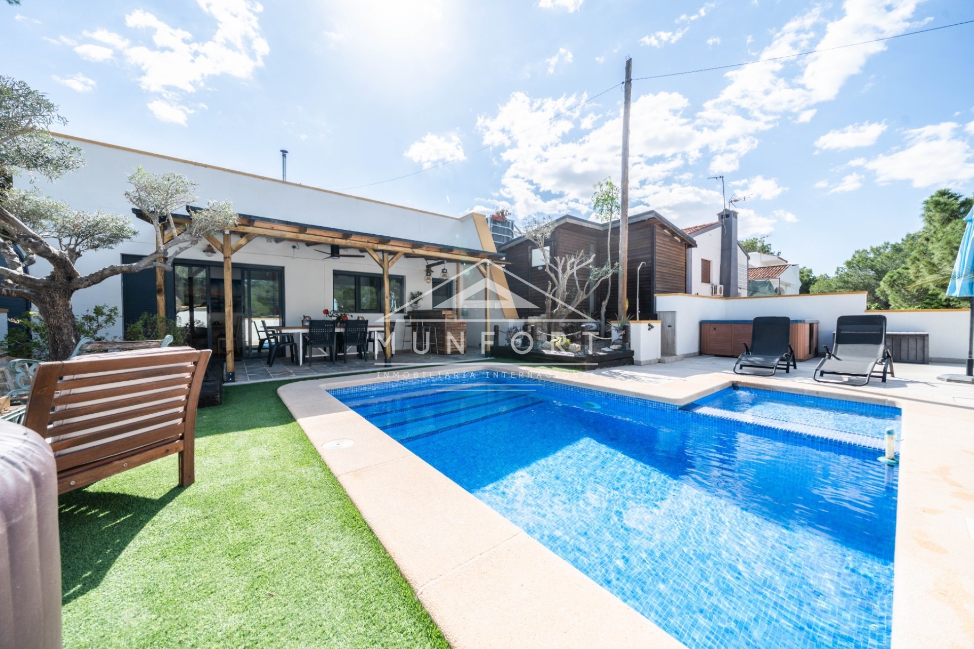 Location à court terme - Villas -
Pilar de la Horadada - Pinar de Campoverde