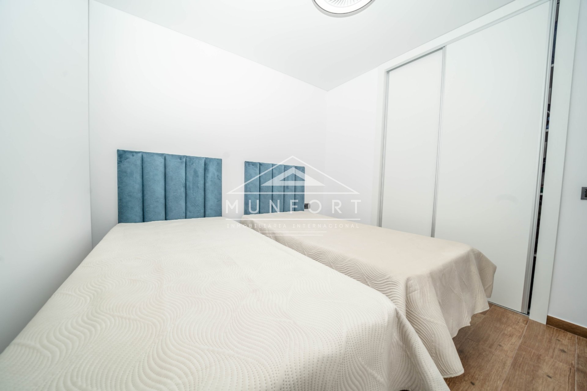 Location à long terme - Appartements -
Alcázares, Los