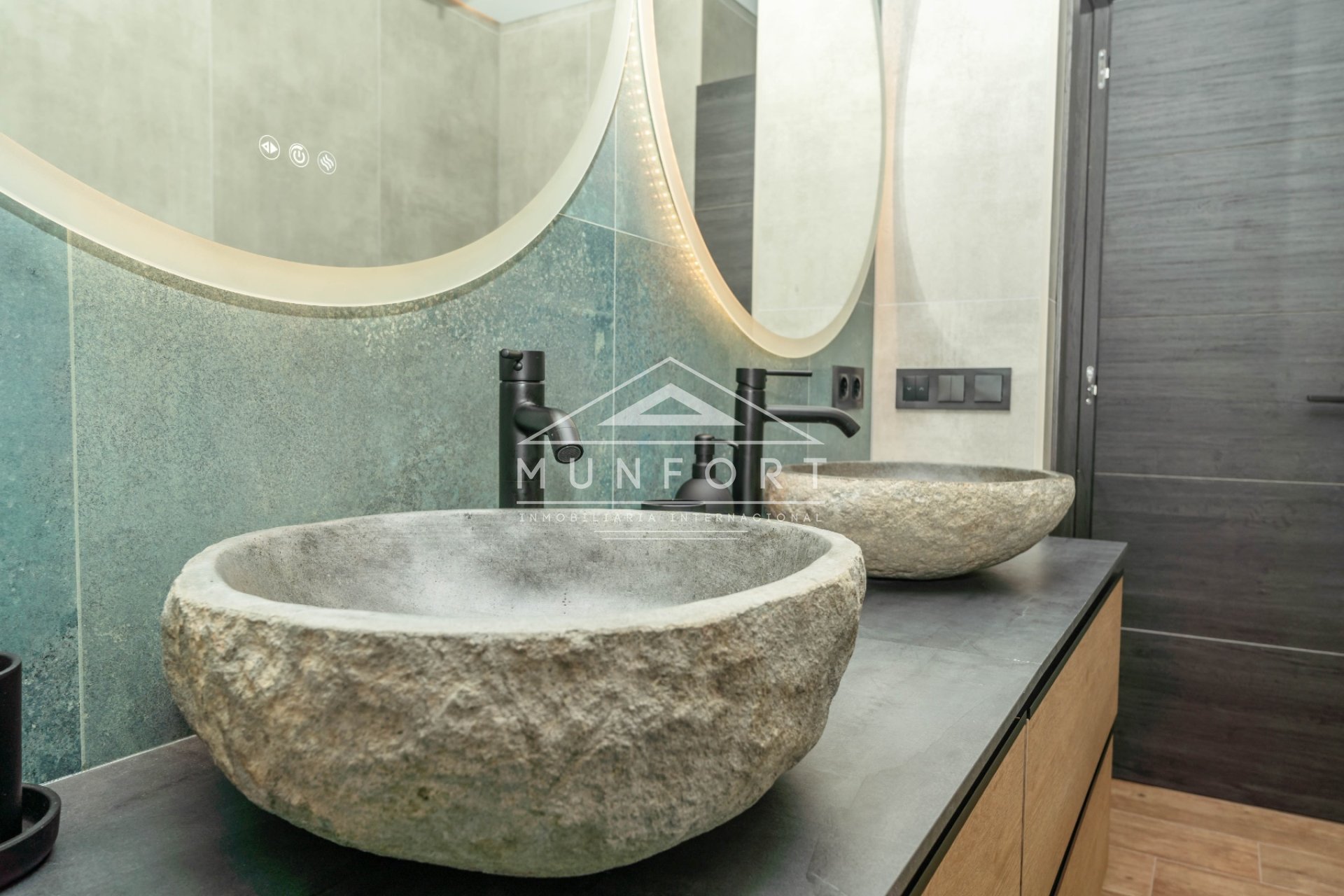 Location à long terme - Appartements -
Alcázares, Los