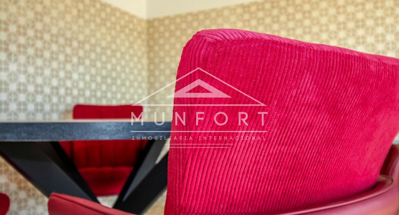 Location à long terme - Bungalows -
Los Urrutias