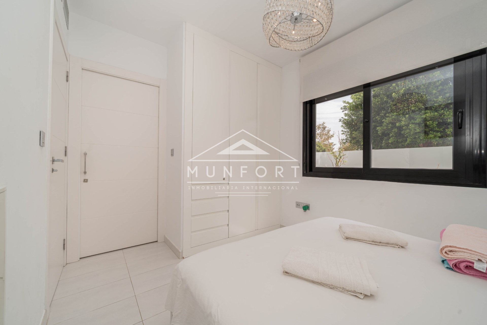Location à long terme - Villas de luxe -
San Pedro del Pinatar - Lo Pag&aacute;n