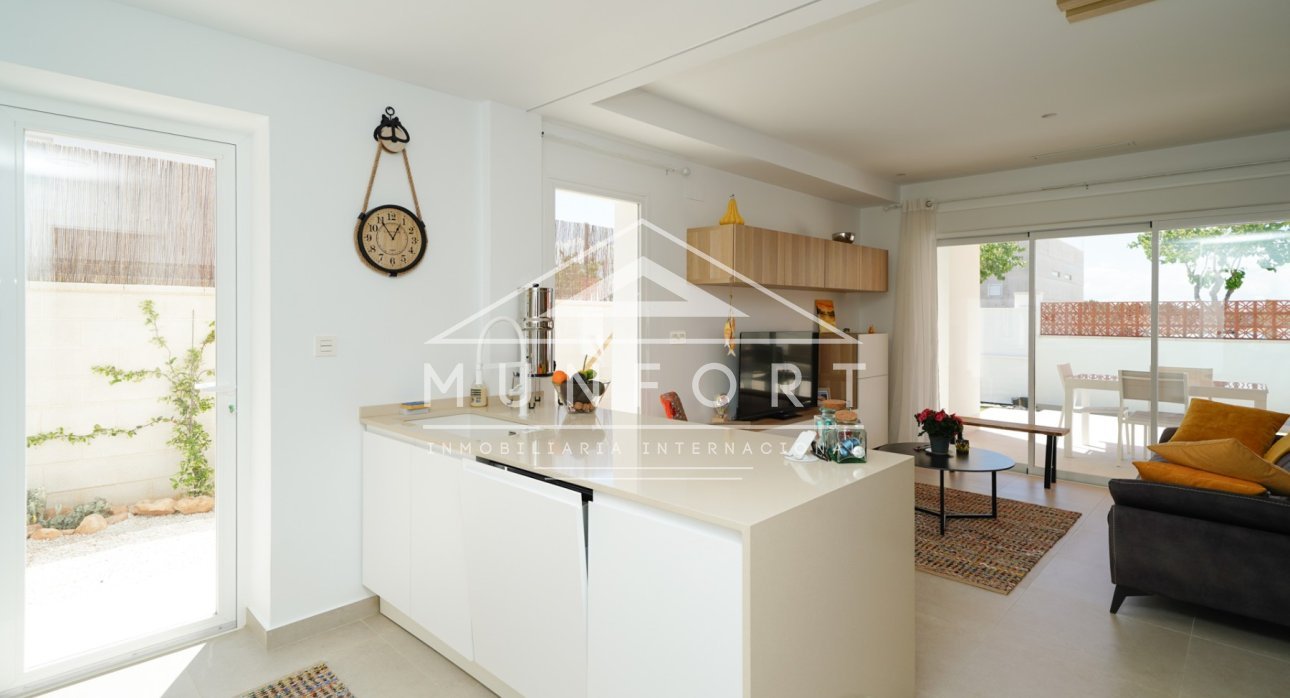 Location à long terme - Villas -
Pilar de la Horadada