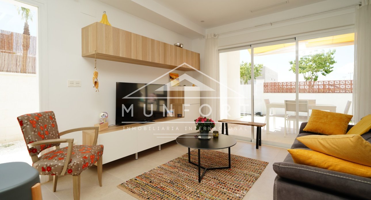 Location à long terme - Villas -
Pilar de la Horadada