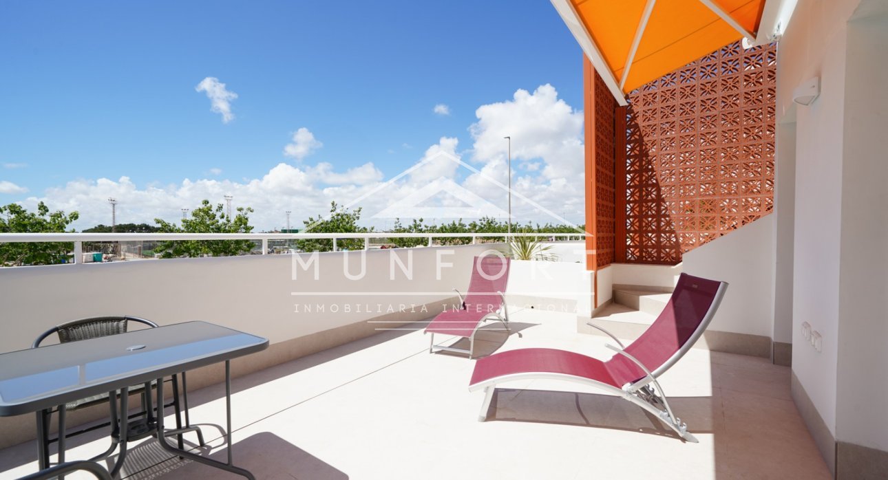 Location à long terme - Villas -
Pilar de la Horadada