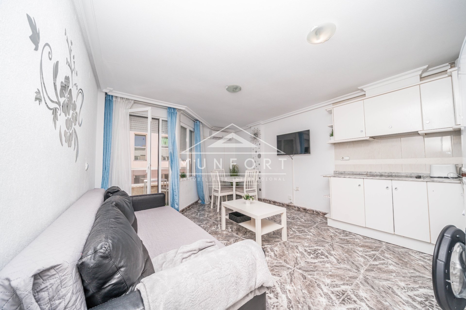 Long Term Rental - Apartments -
Torrevieja - Playa del Cura - Torrevieja