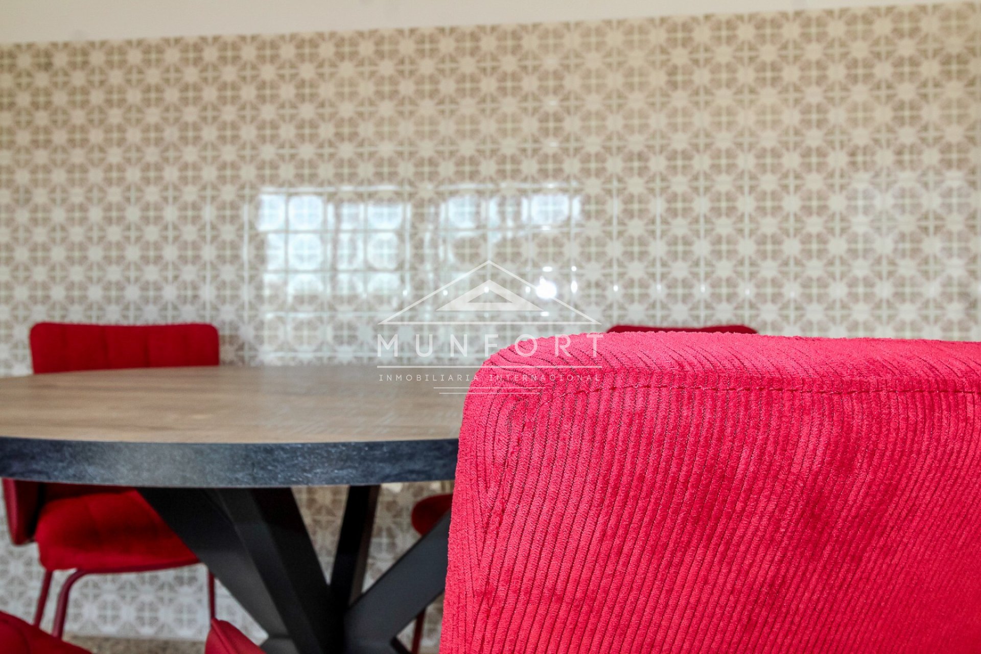 Long Term Rental - Bungalows -
Los Urrutias