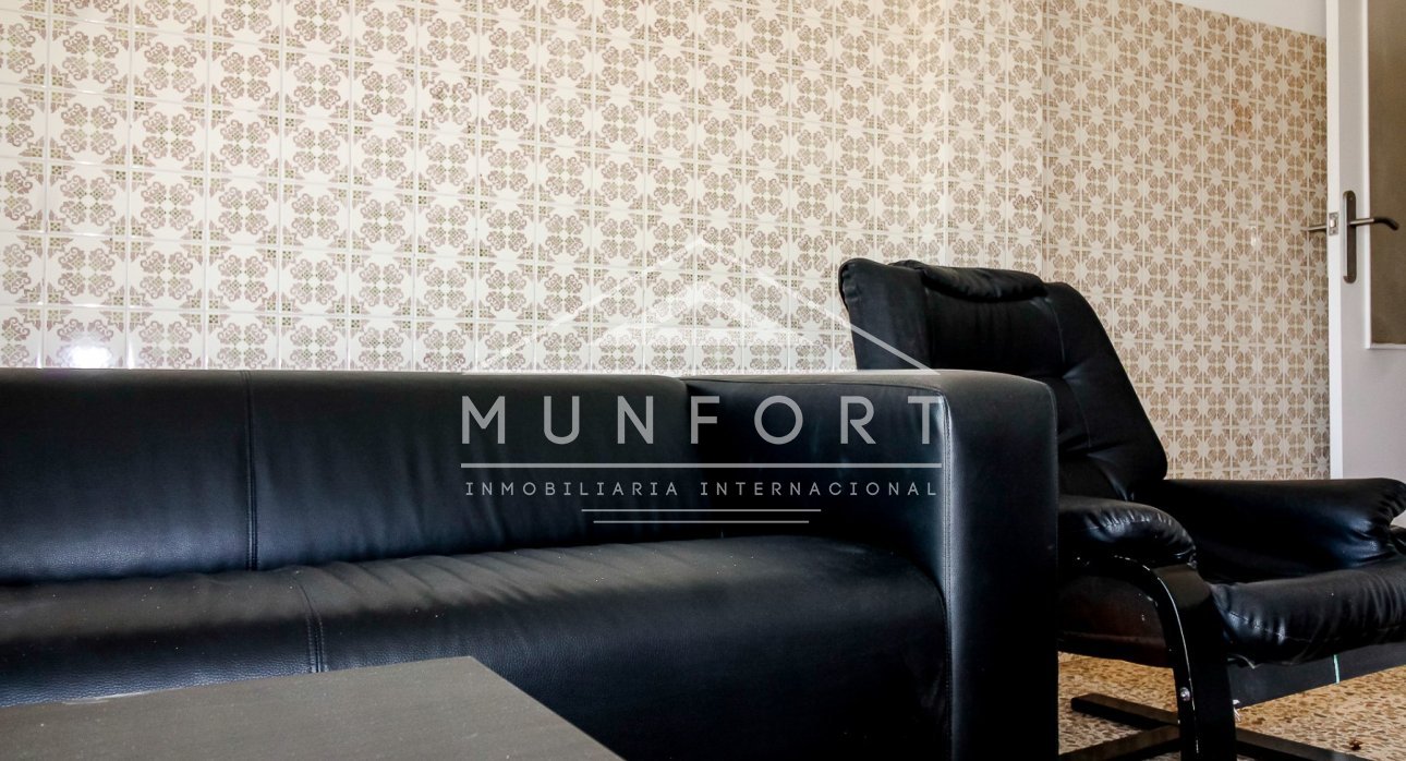 Long Term Rental - Bungalows -
Los Urrutias