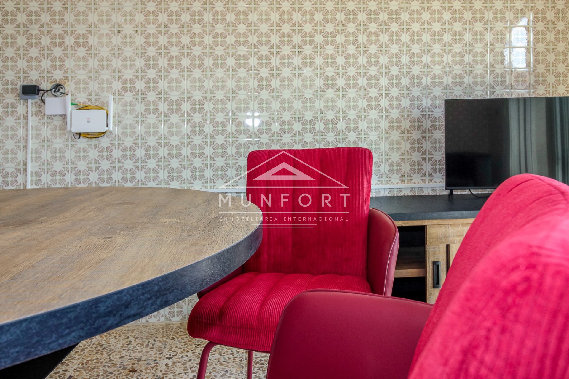 Long Term Rental - Bungalows -
Los Urrutias