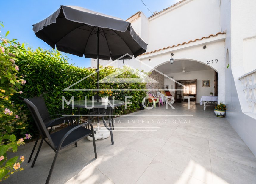Long Term Rental - Bungalows -
Pilar de la Horadada - Mil Palmeras