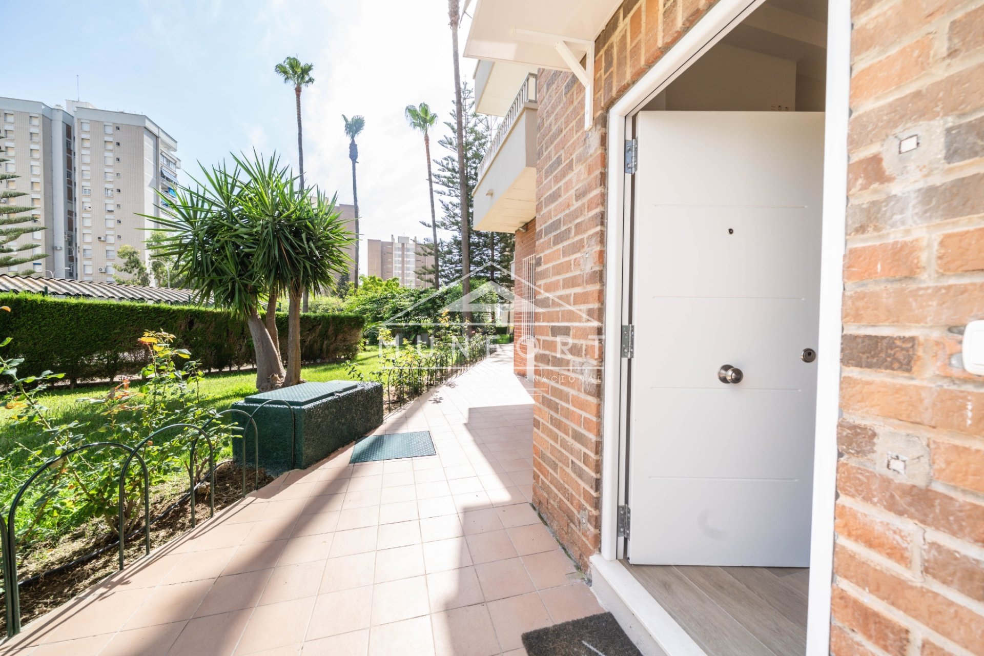 Long Term Rental - Studio apartments -
Orihuela Costa - Dehesa de Campoamor