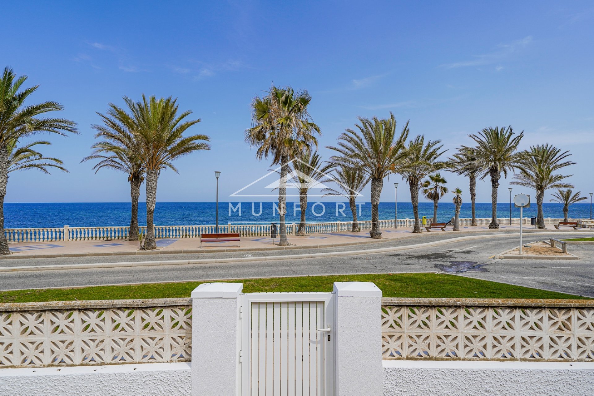 Long Term Rental - Villas -
Pilar de la Horadada - Torre de la Horadada