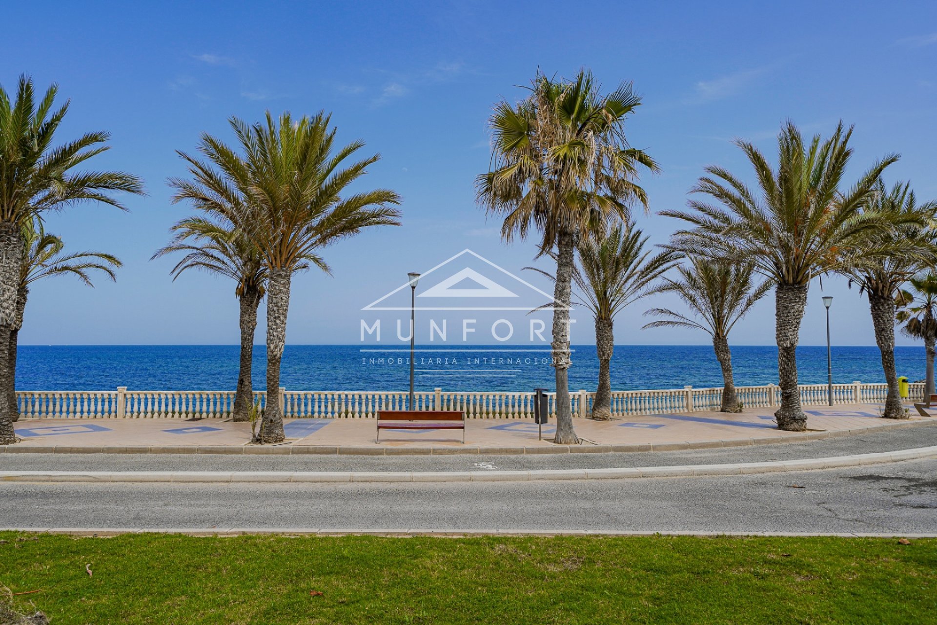 Long Term Rental - Villas -
Pilar de la Horadada - Torre de la Horadada