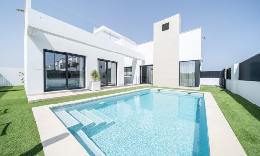 Luxury Villas - Resale - Alcázares, Los - Los Alc&aacute;zares
