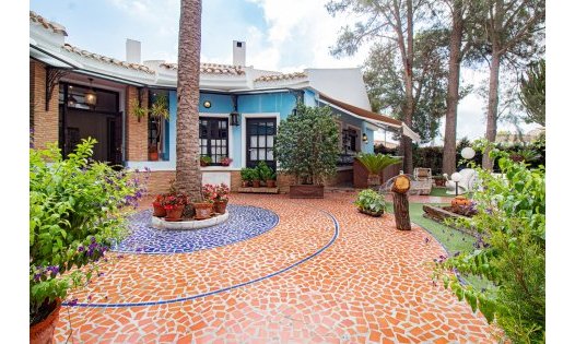 Lyxvillor - Återförsäljning -
            Orihuela Costa - DH208-BIS