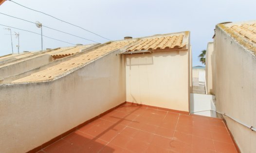 Maisons mitoyennes - Revente -
            Los Urrutias - IN-V417