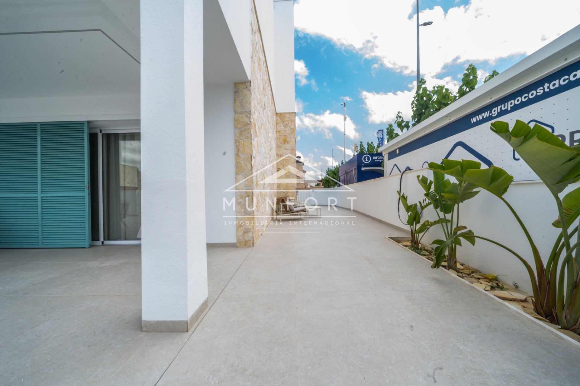 Neue Gebäude - Bungalows -
Pilar de la Horadada - Torre de la Horadada