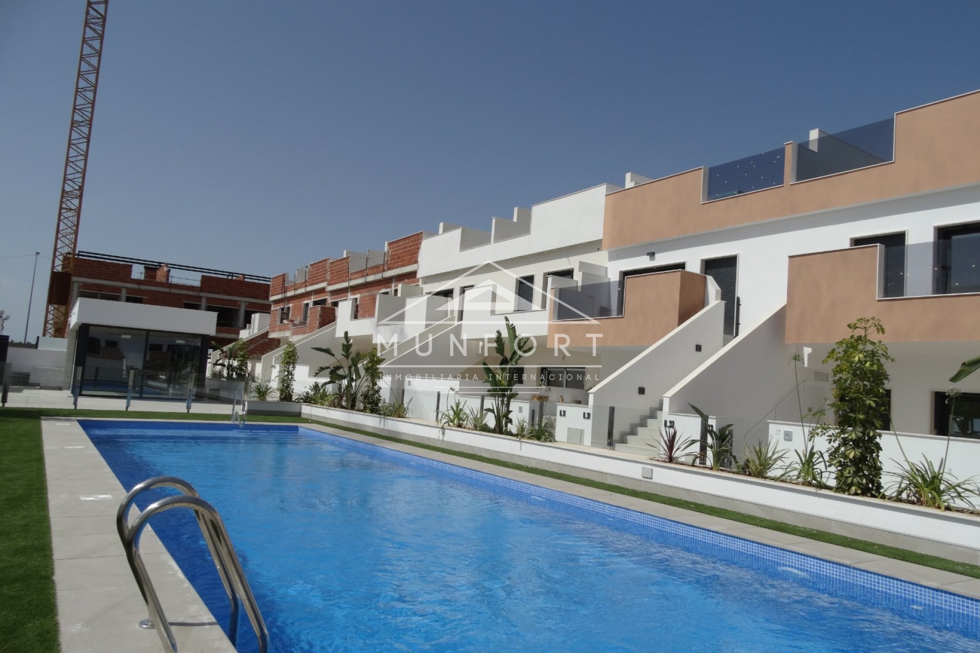 Neue Gebäude - Bungalows -
Pilar de la Horadada