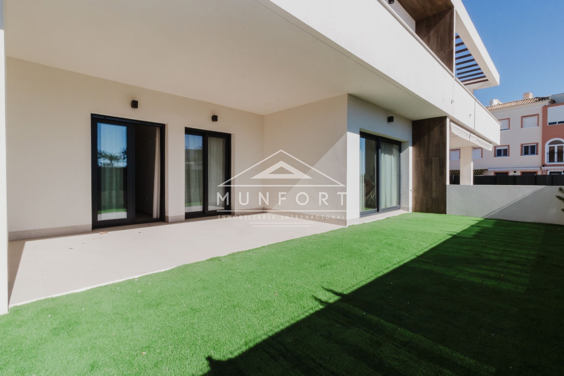 Neue Gebäude - Bungalows -
Torrevieja - La Veleta - Torrevieja