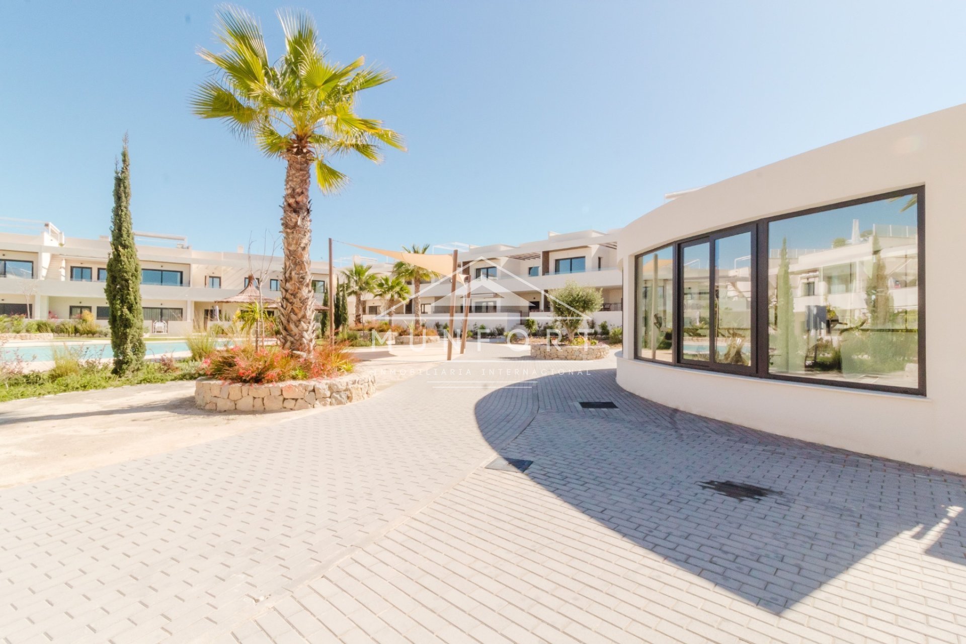 Neue Gebäude - Bungalows -
Torrevieja - La Veleta - Torrevieja