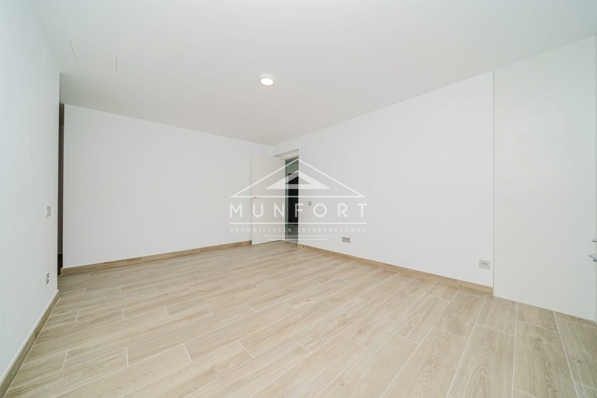 Neue Gebäude - Luxusvillen -
Finestrat