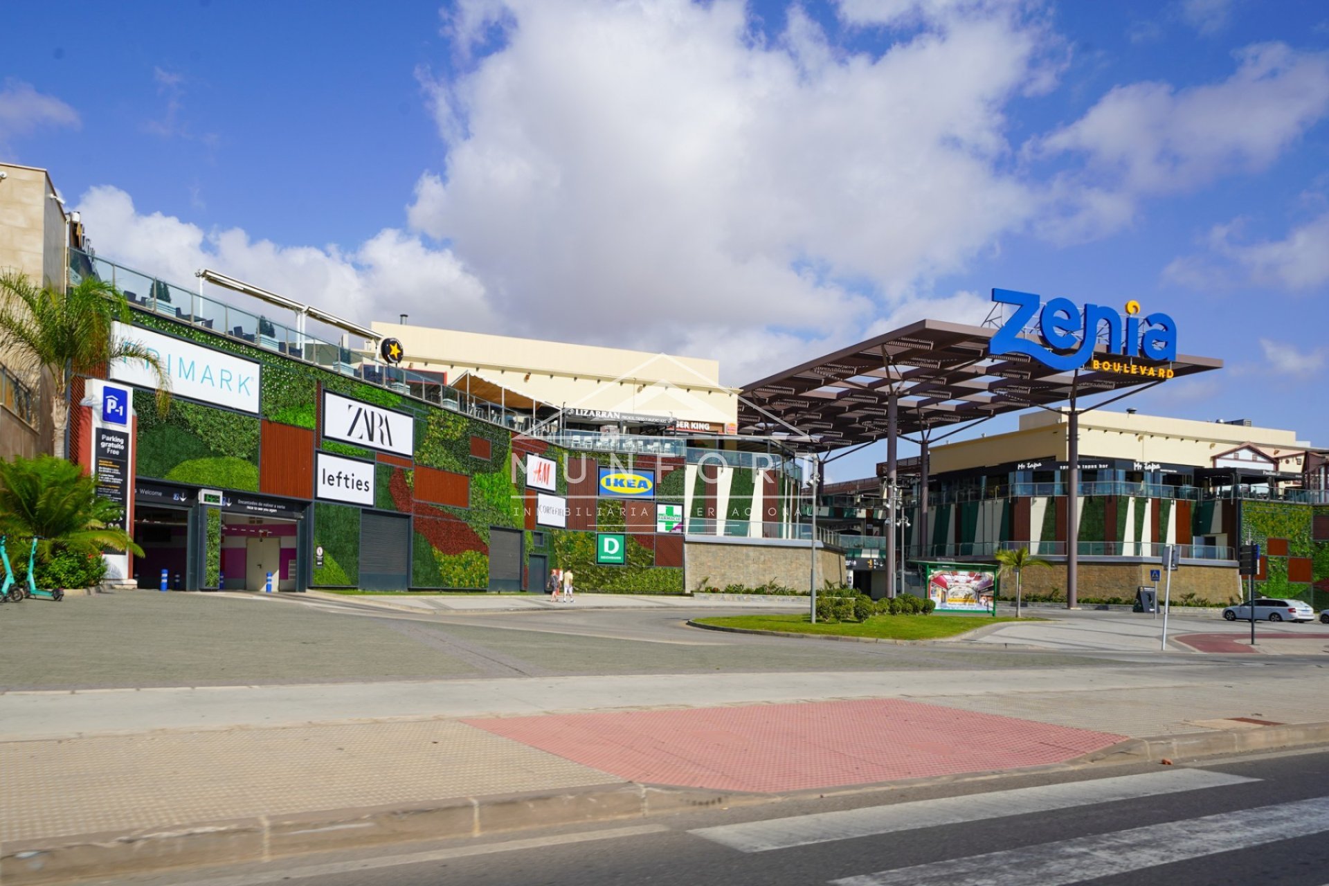 Neue Gebäude - Luxusvillen -
Orihuela Costa - La Zenia
