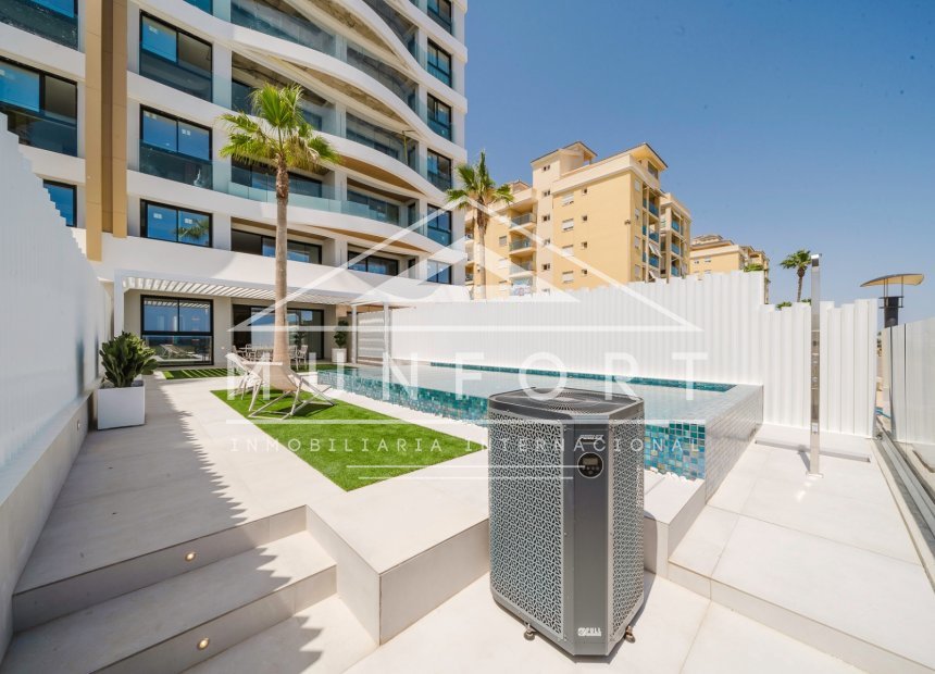 Neue Gebäude - Penthäuser -
La Manga