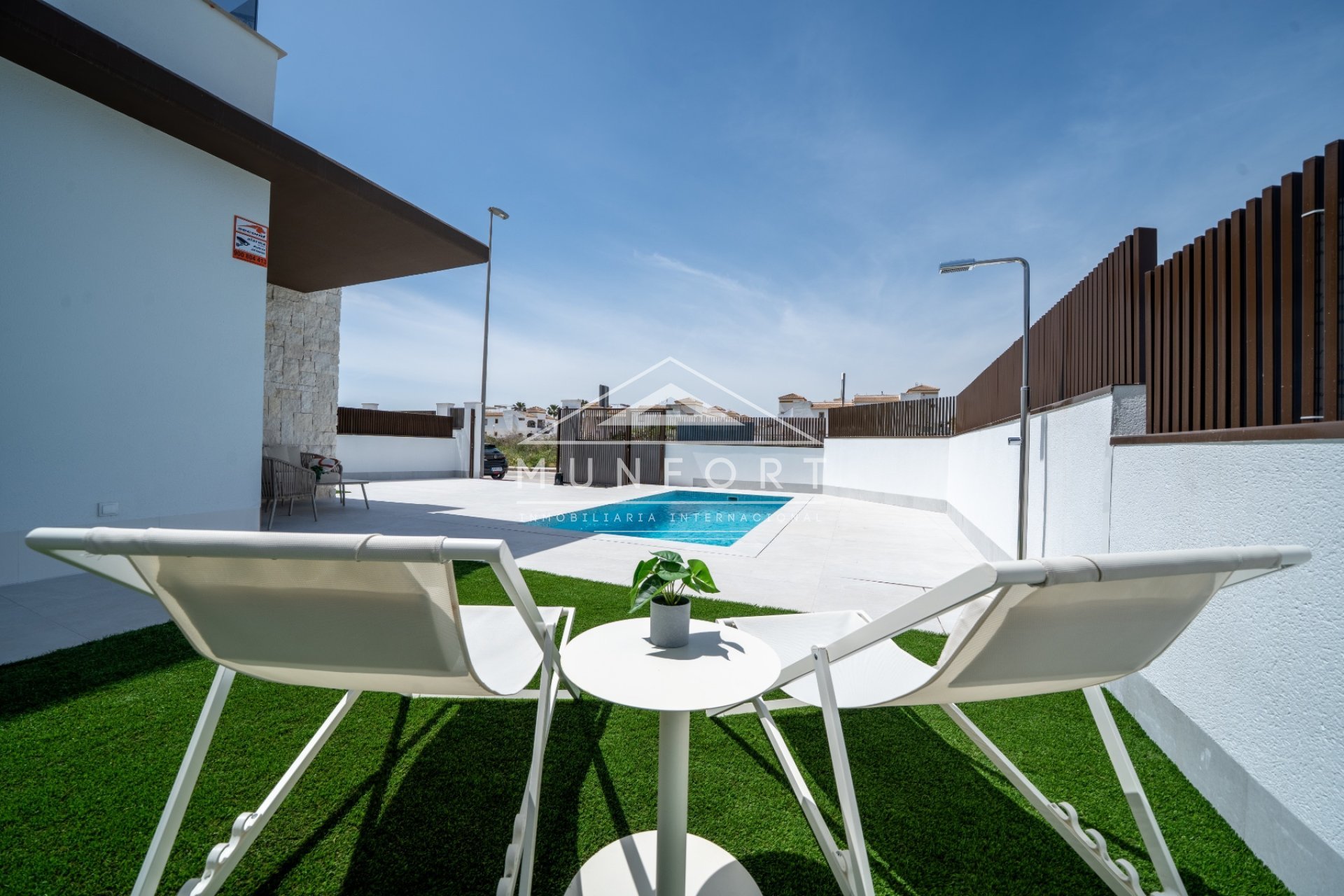 Neue Gebäude - Reihenhäuser -
Orihuela - Vistabella - Orihuela