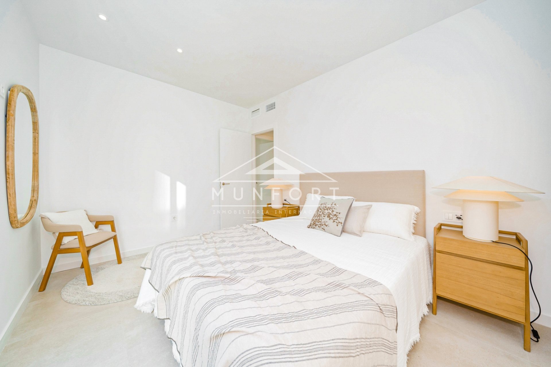 Neue Gebäude - Villen -
Baños y mendigo - Baños y Mendigo