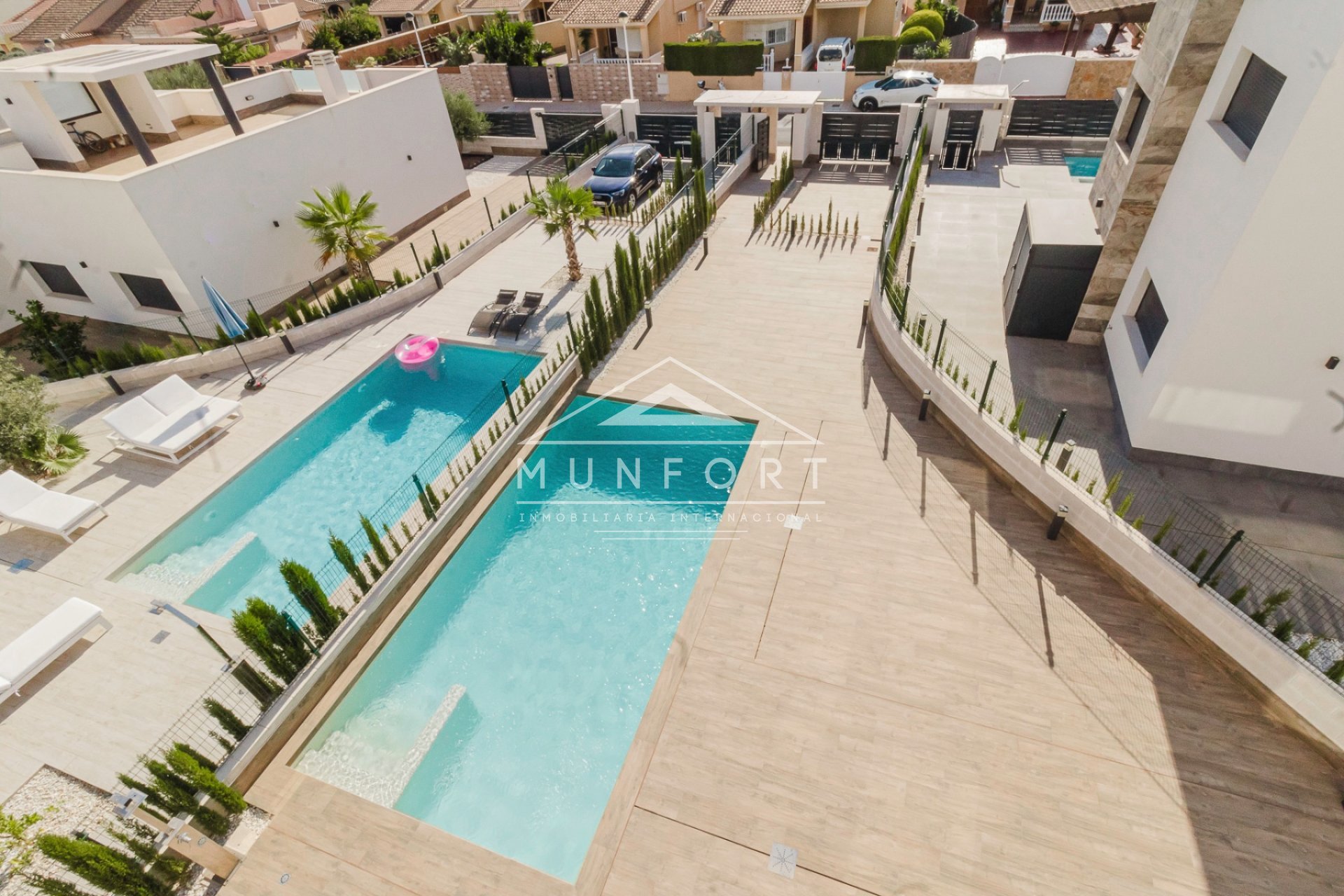 Neue Gebäude - Villen -
Cartagena - La Manga