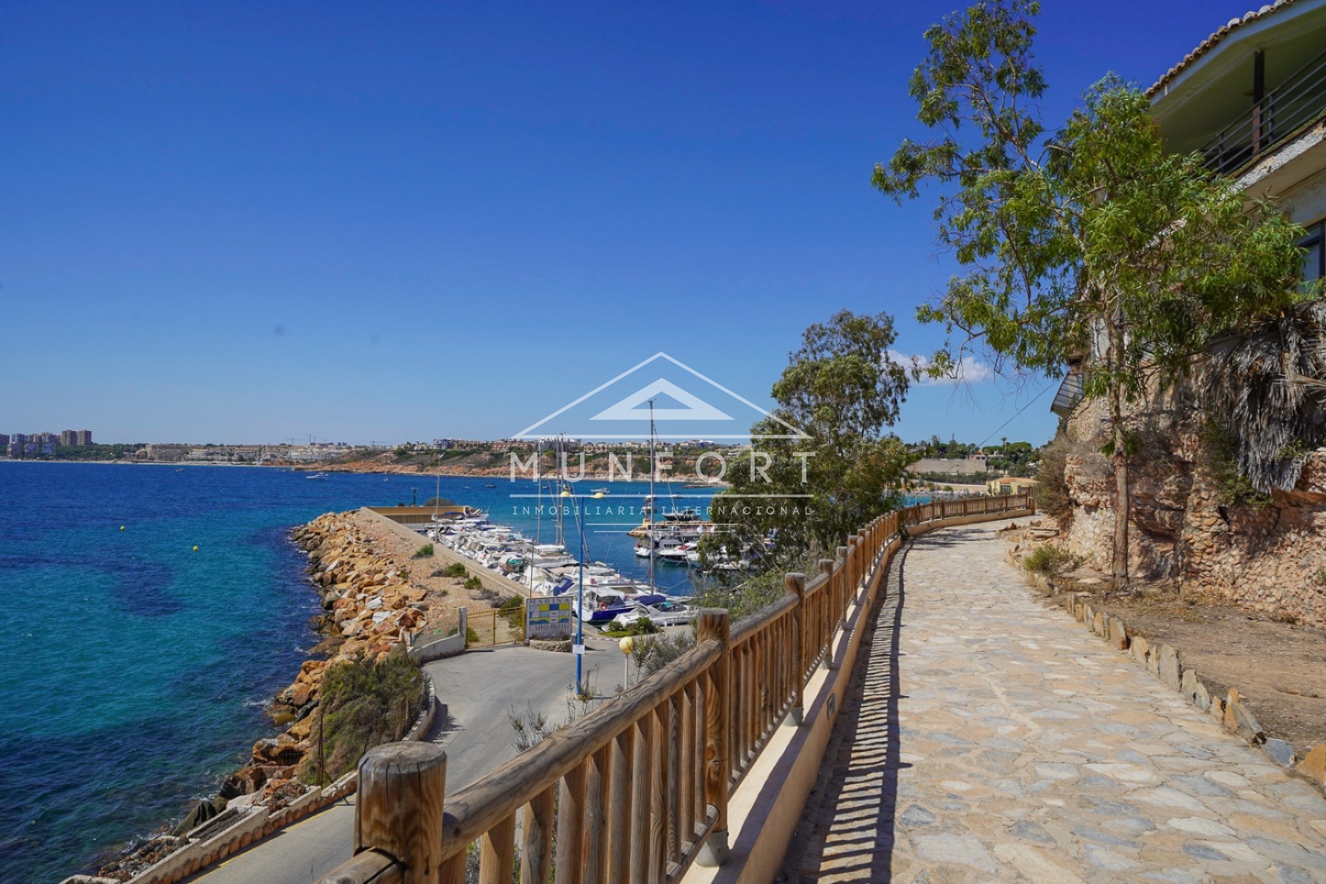 Neue Gebäude - Wohnungen -
Orihuela Costa - Lomas de Cabo Roig