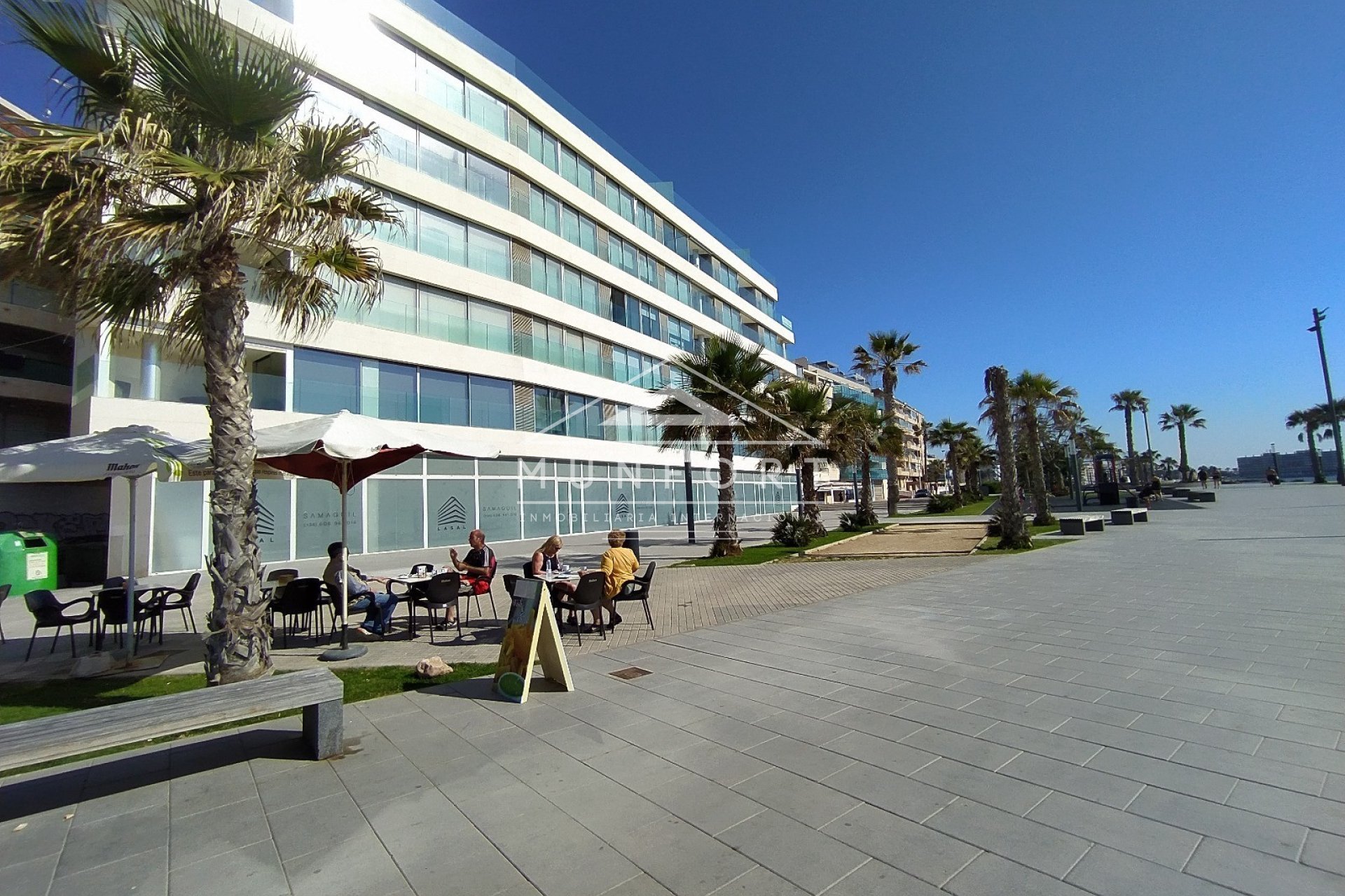 New Build - Commercial premises -
Torrevieja