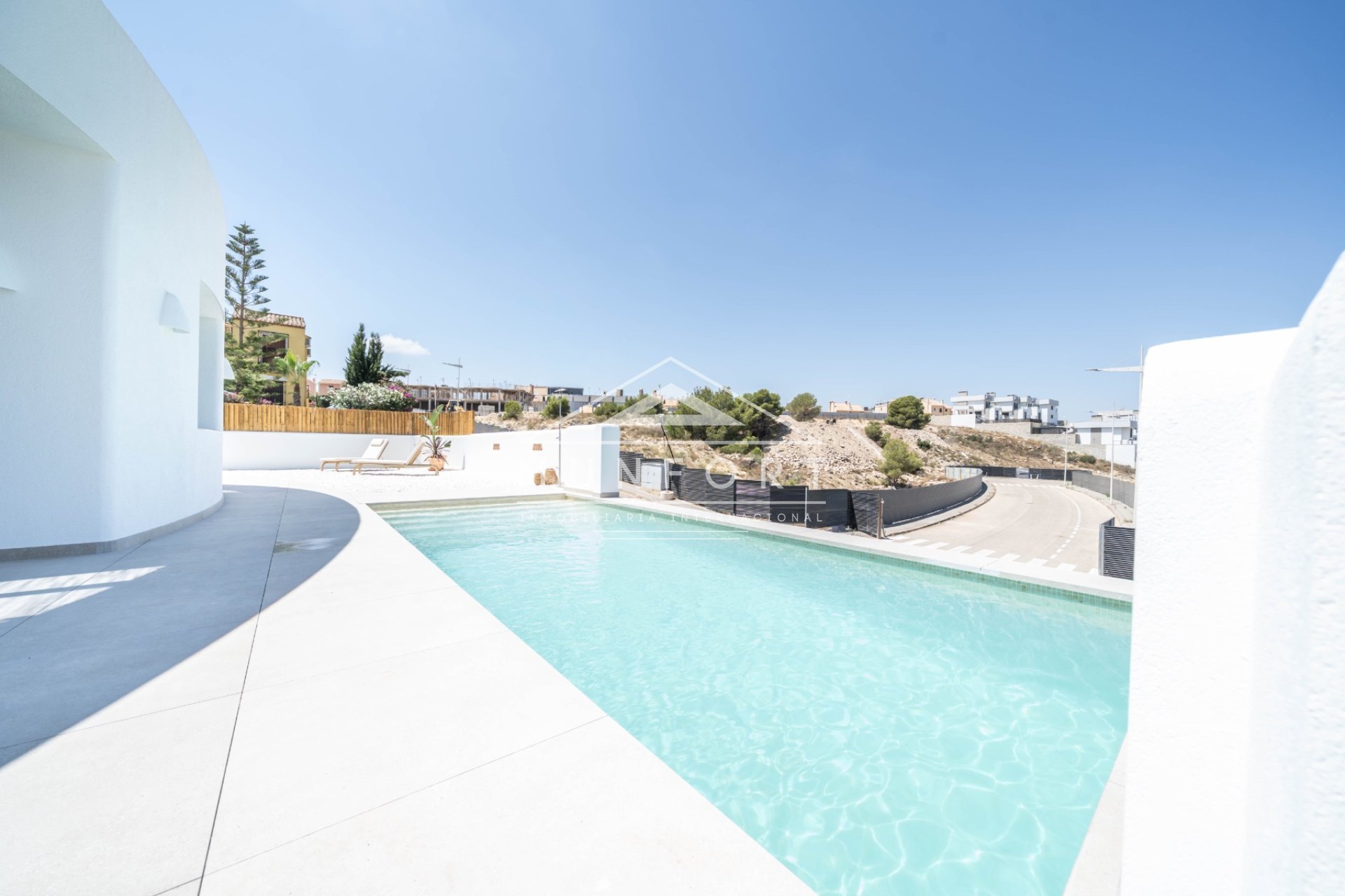 New Build - Luxury Villas -
Algorfa - Club de Golf La Finca - Algorfa