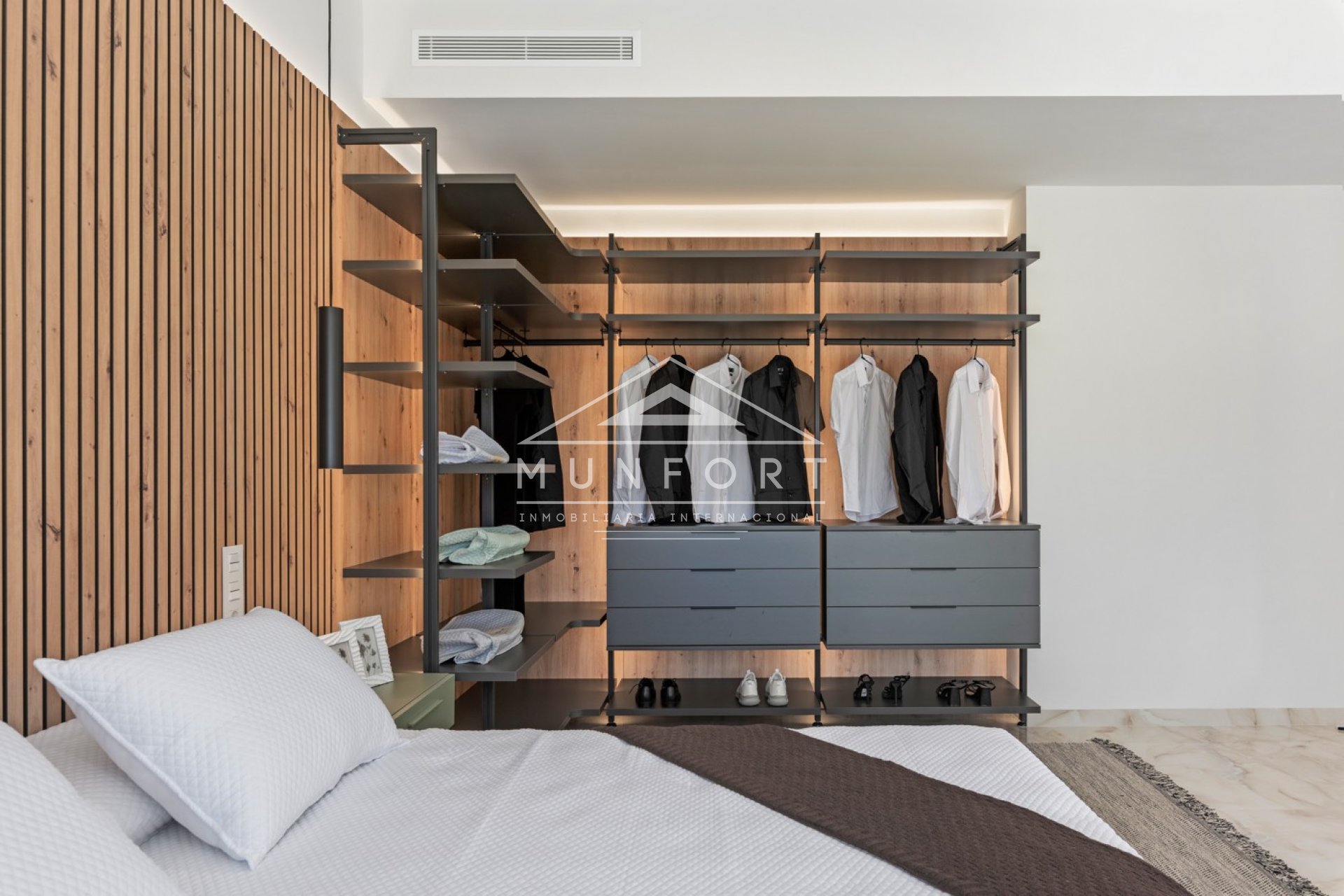 New Build - Luxury Villas -
Algorfa
