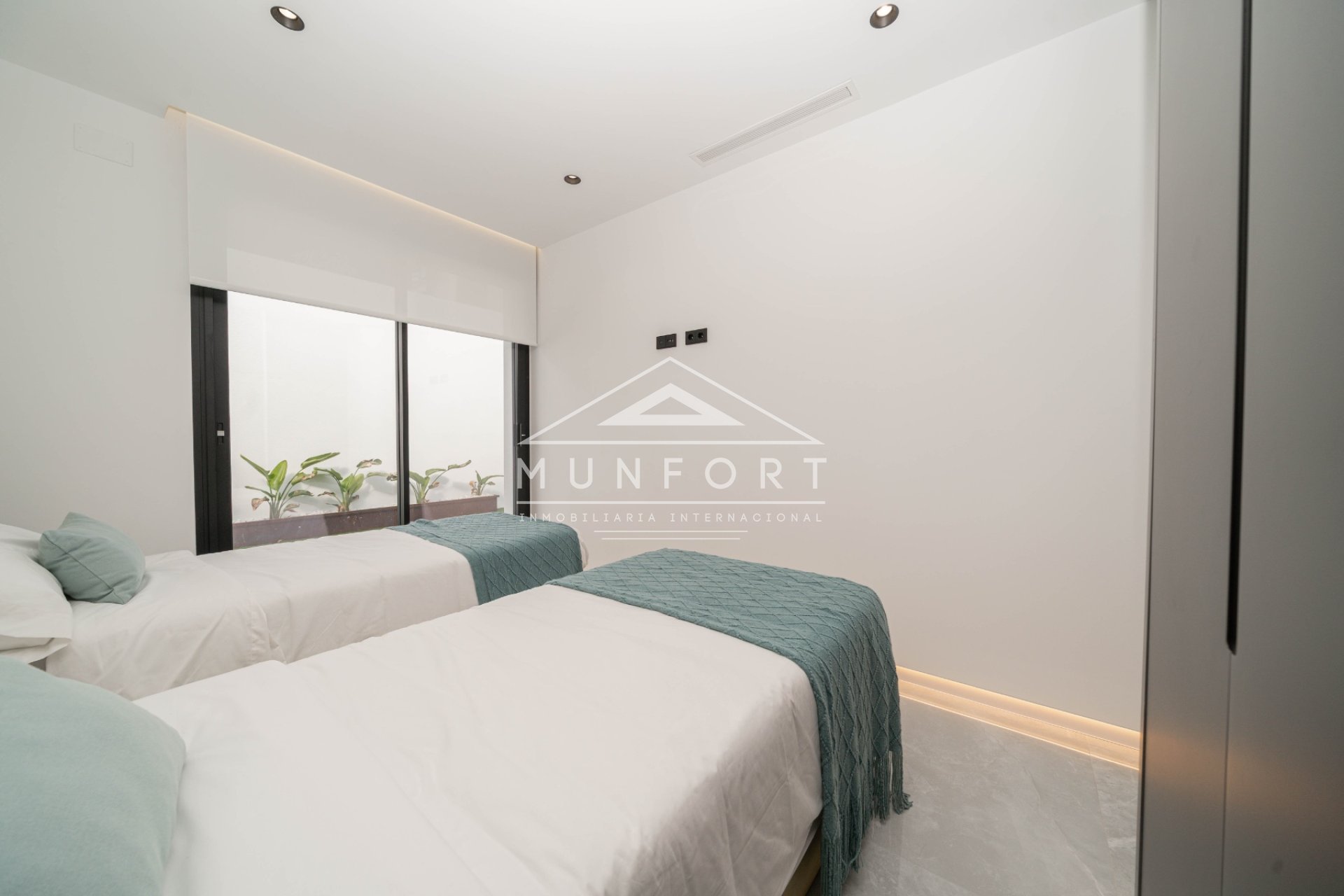 New Build - Luxury Villas -
Torrevieja