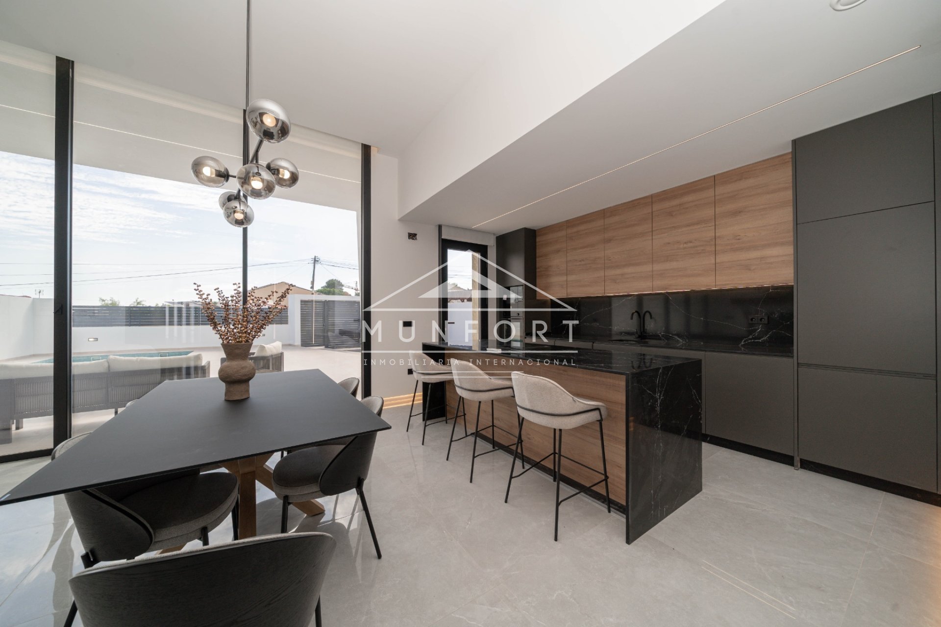 New Build - Luxury Villas -
Torrevieja