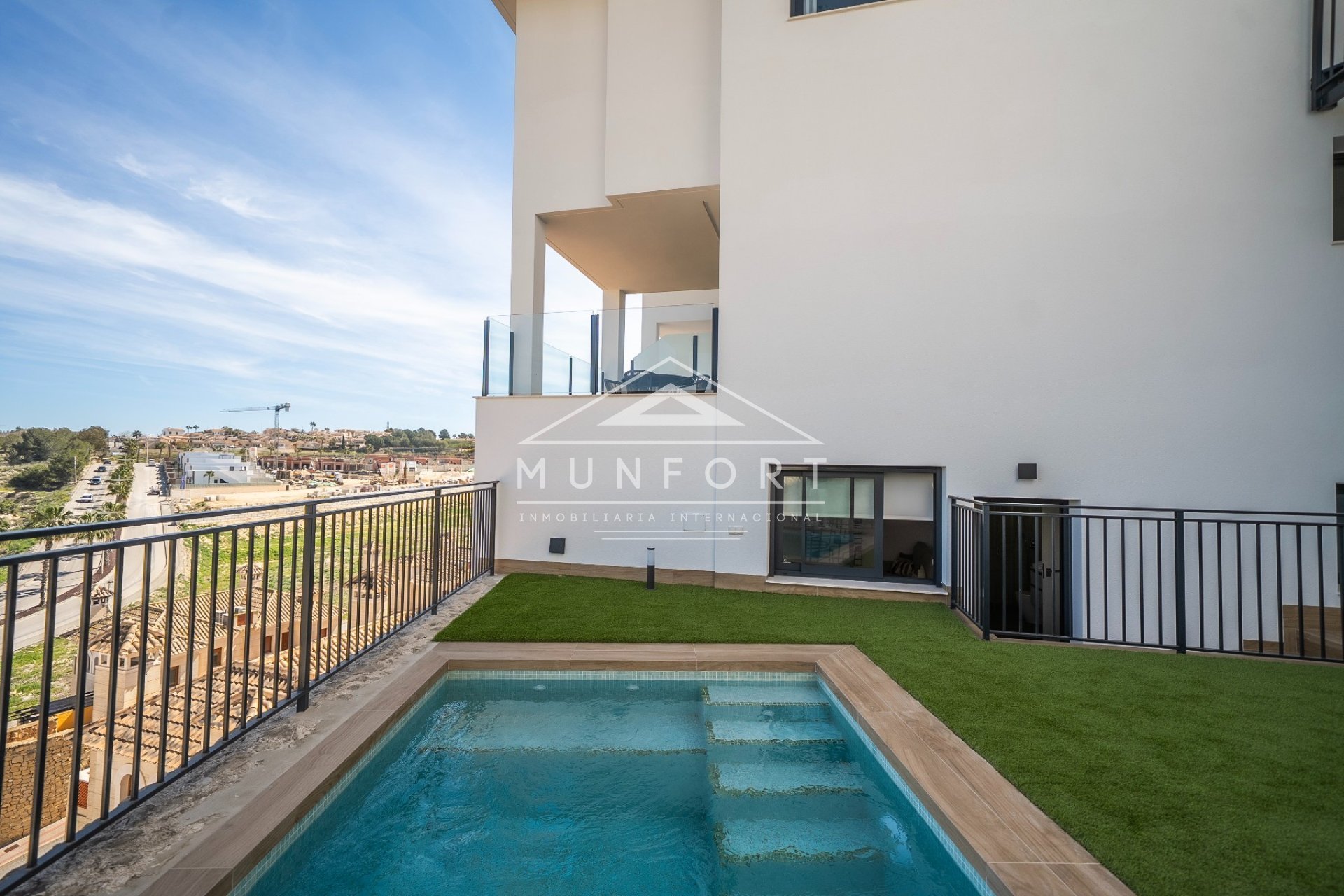 New Build - Terraced Houses -
Algorfa