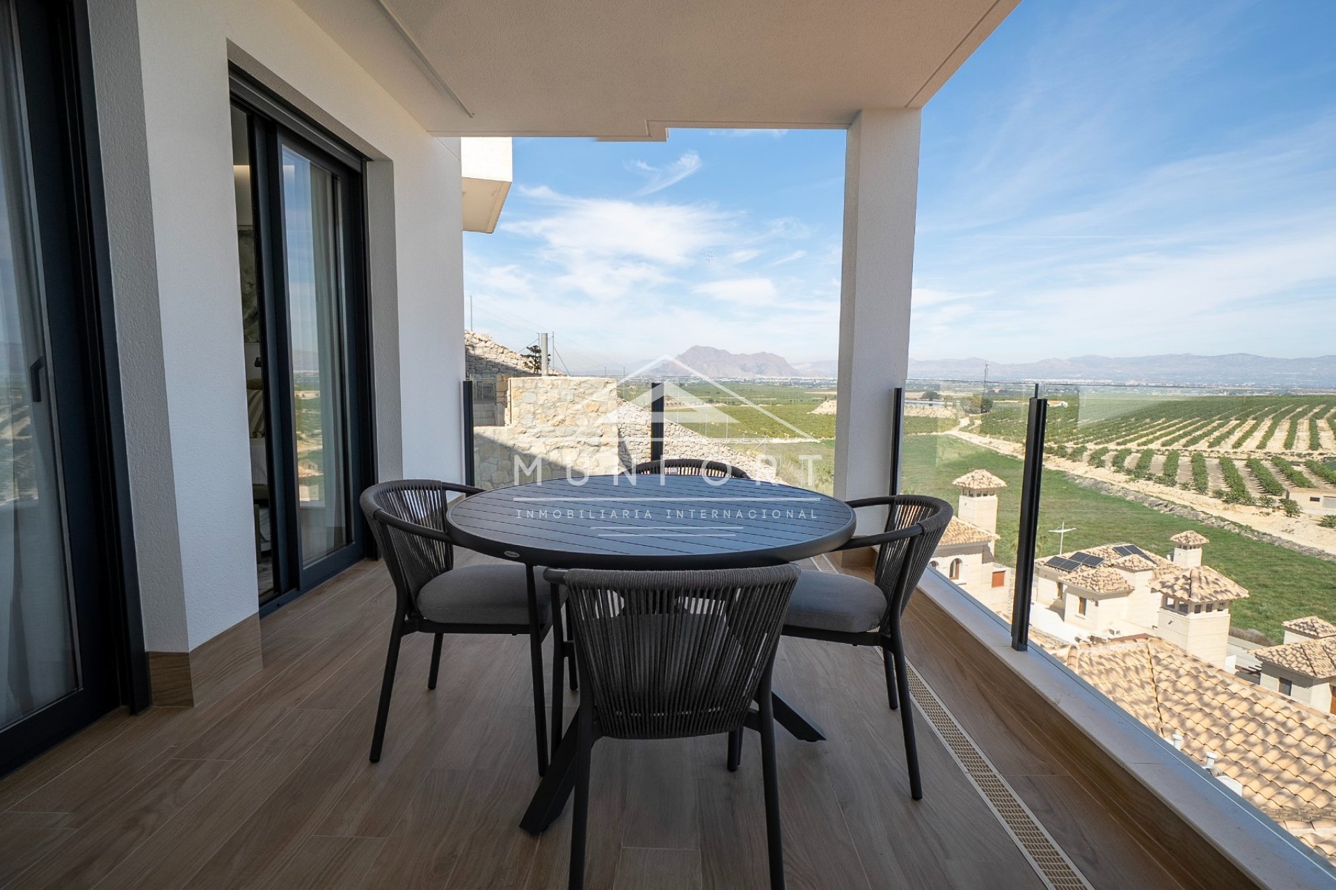 New Build - Terraced Houses -
Algorfa