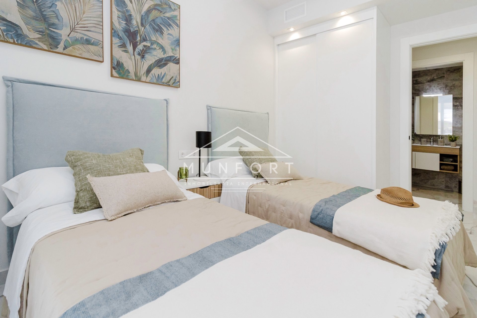 Nieuwbouw Woningen - Appartementen -
San Miguel de Salinas