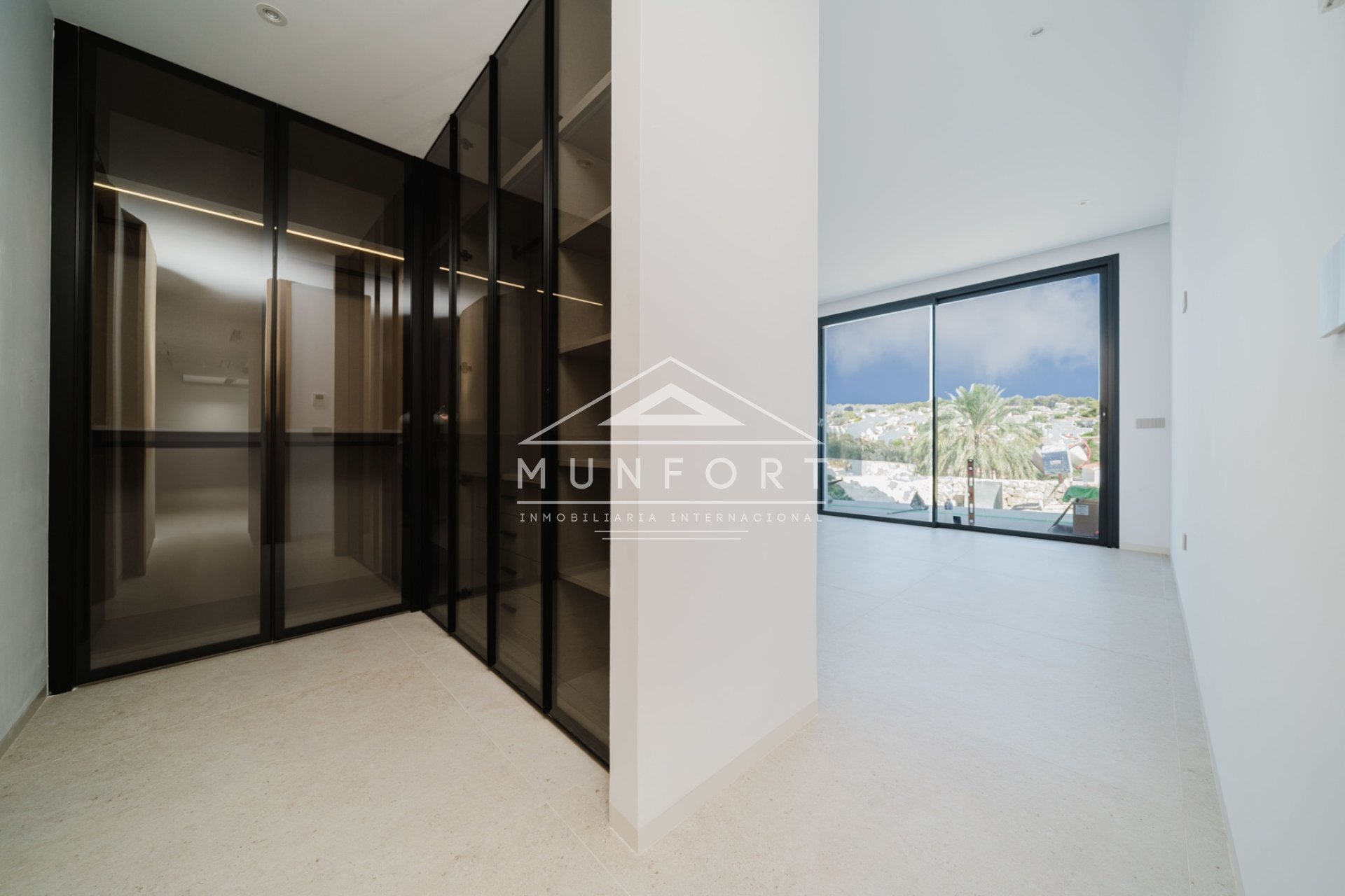 Nieuwbouw Woningen - Luxe villa's -
Benissa