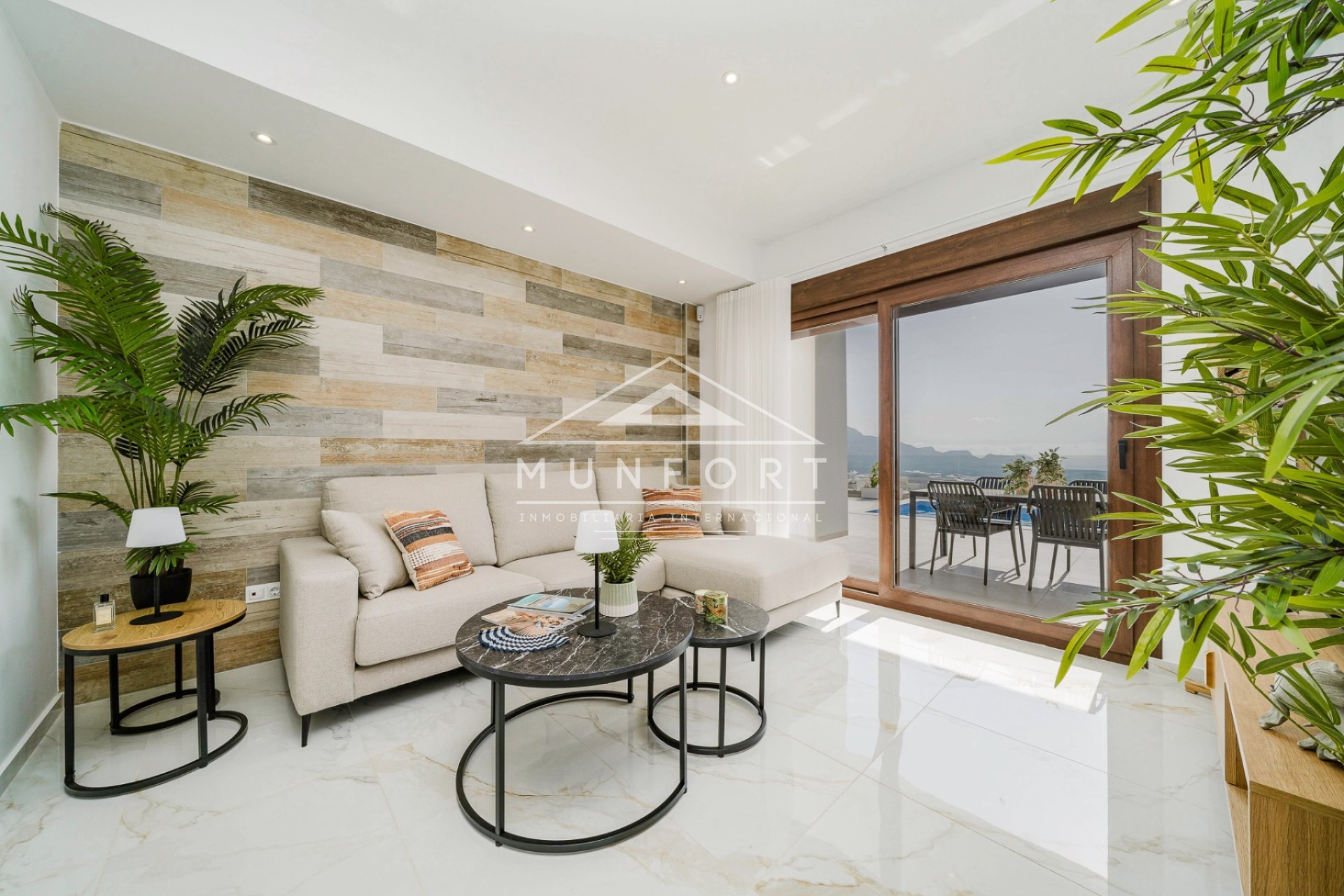 Nieuwbouw Woningen - Luxe villa's -
Polop de La Marina 