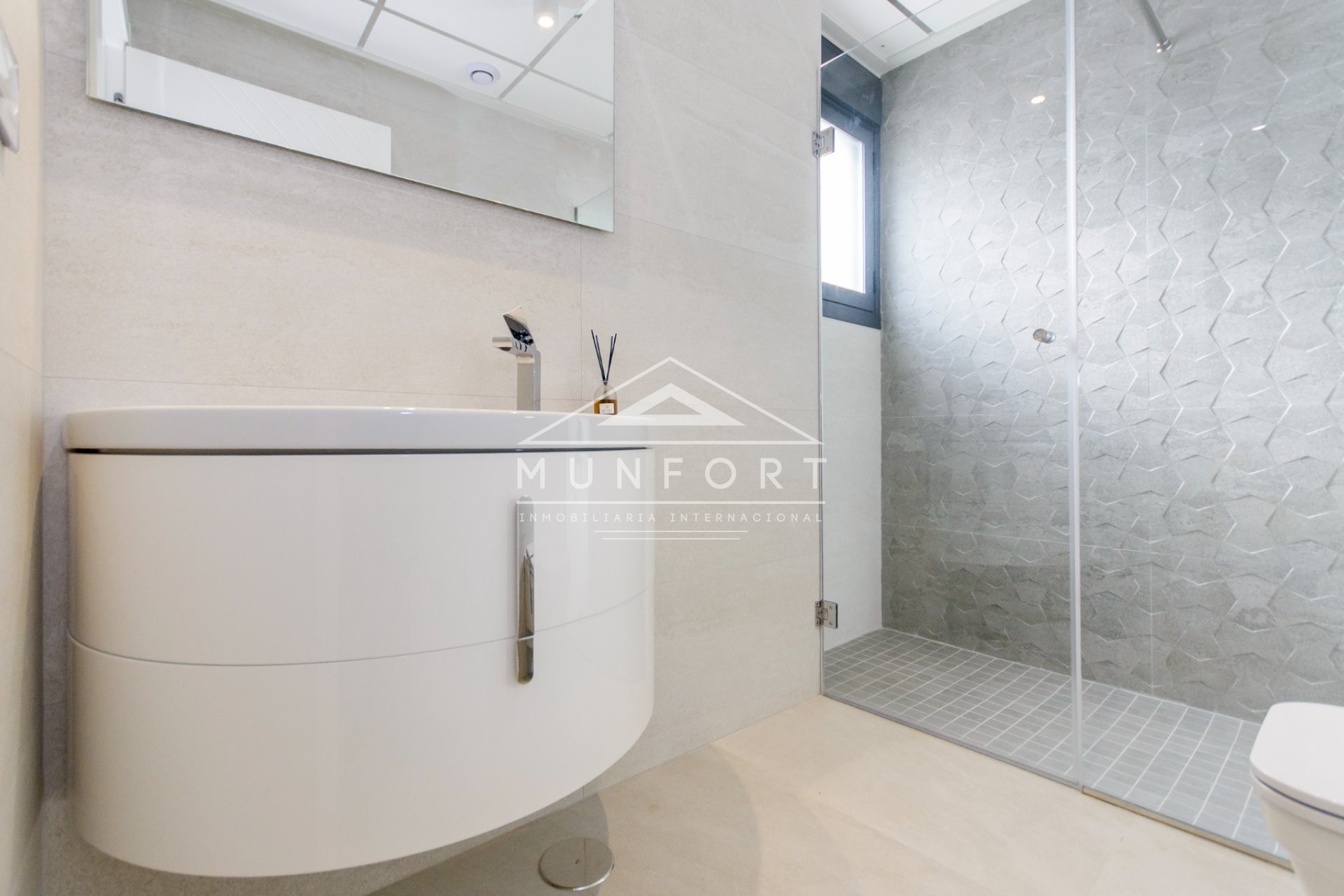 Nieuwbouw Woningen - Luxe villa's -
San Miguel de Salinas