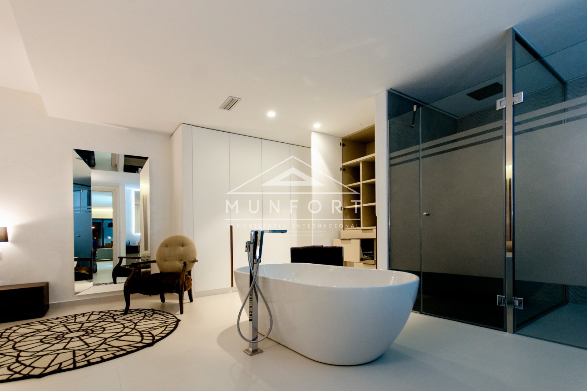 Nieuwbouw Woningen - Luxe villa's -
San Miguel de Salinas
