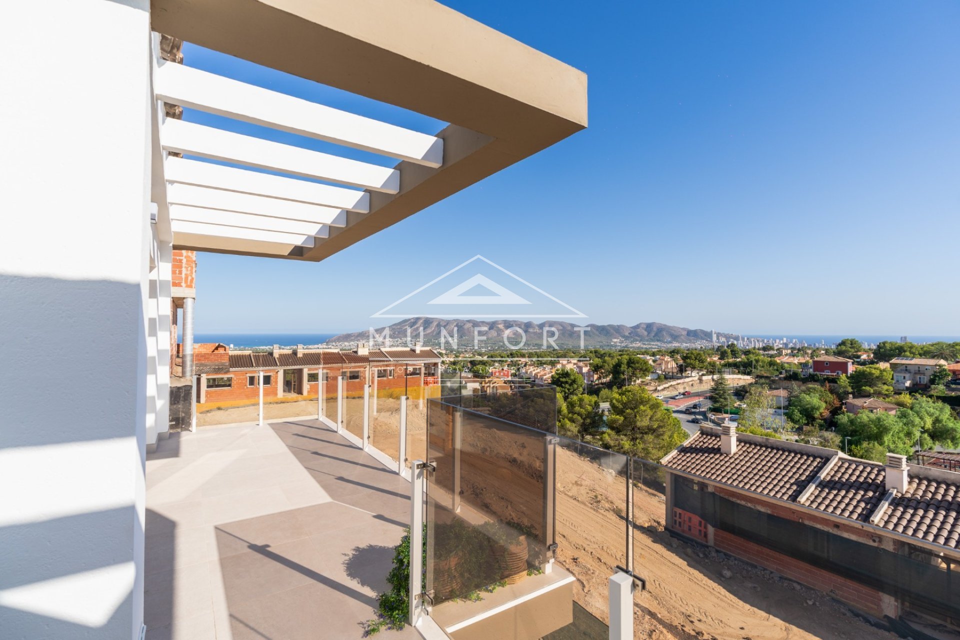 Nieuwbouw Woningen - Rijtjeshuizen -
La Nucía