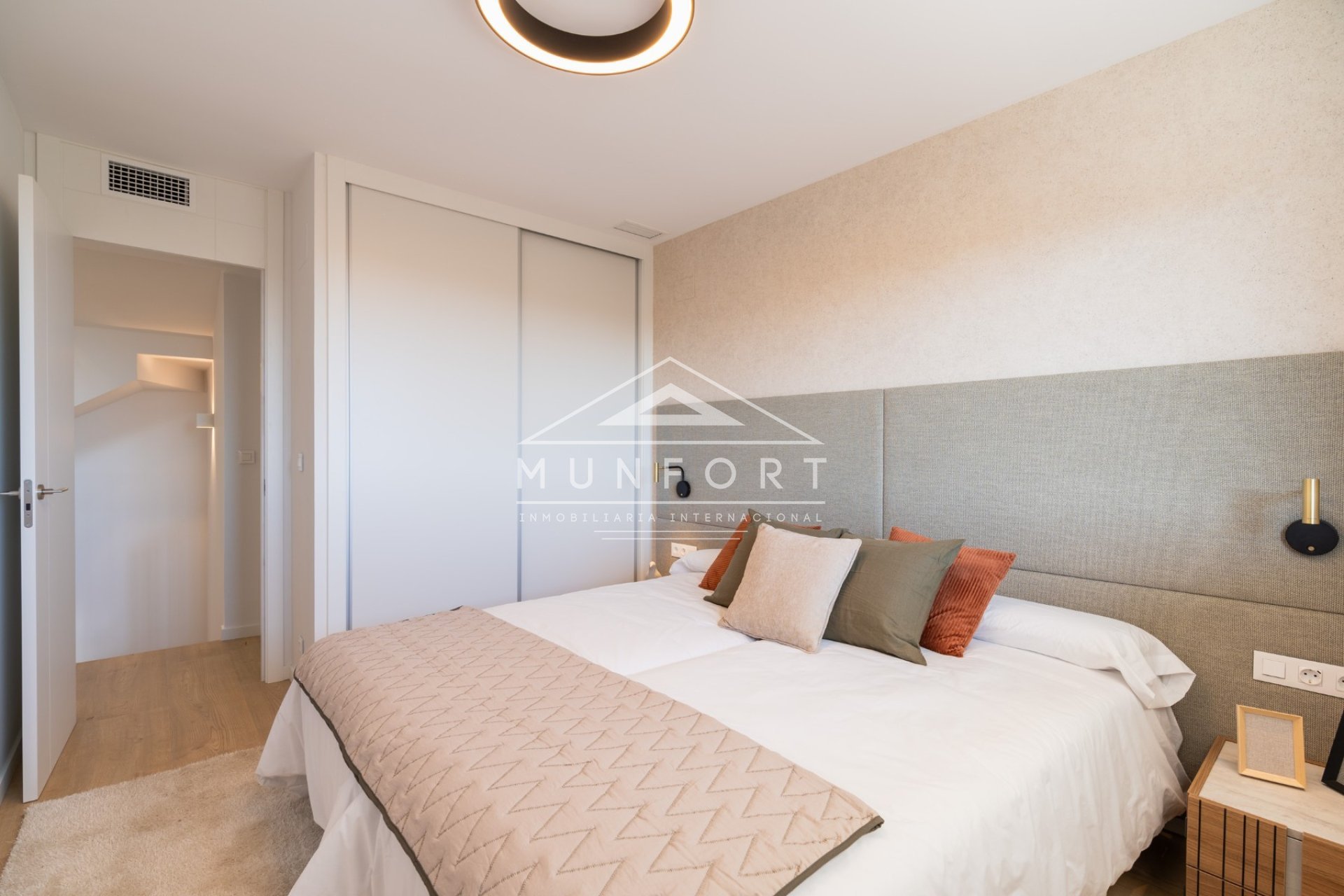 Nieuwbouw Woningen - Rijtjeshuizen -
La Nucía