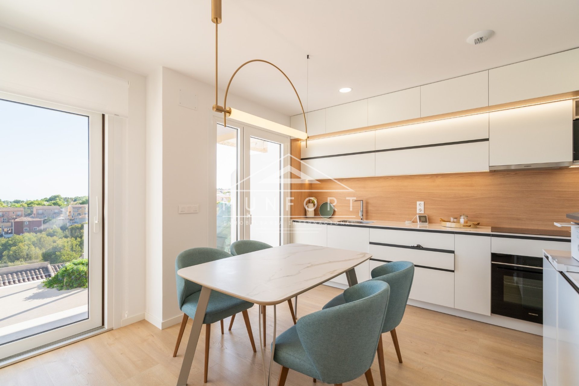 Nieuwbouw Woningen - Rijtjeshuizen -
La Nucía