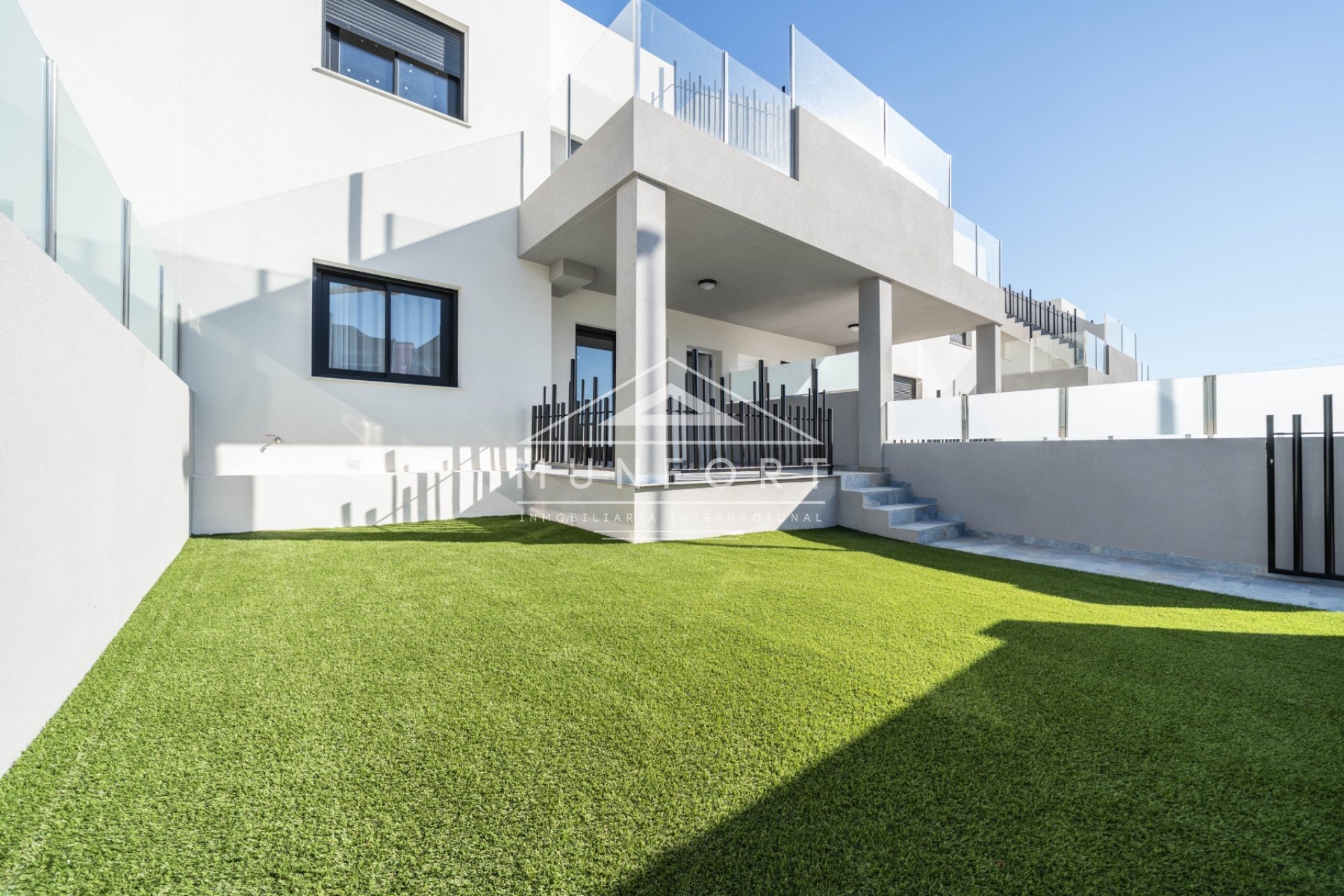 Nouvelle construction - Bungalows -
San Miguel de Salinas