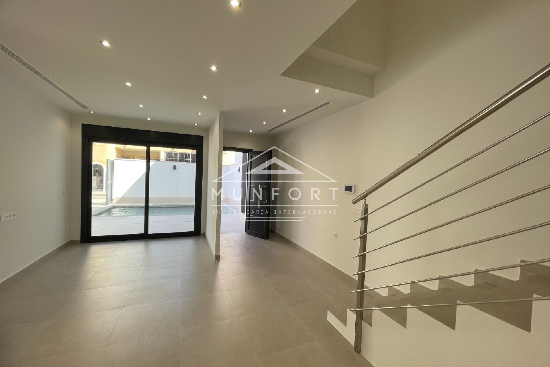 Nouvelle construction - Maisons mitoyennes -
Algorfa - Los Montesinos