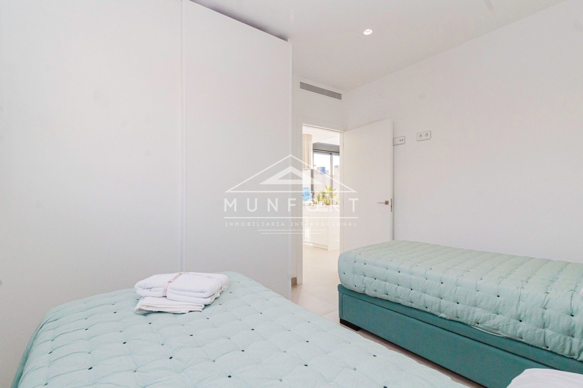 Nouvelle construction - Villas -
Cartagena - La Manga