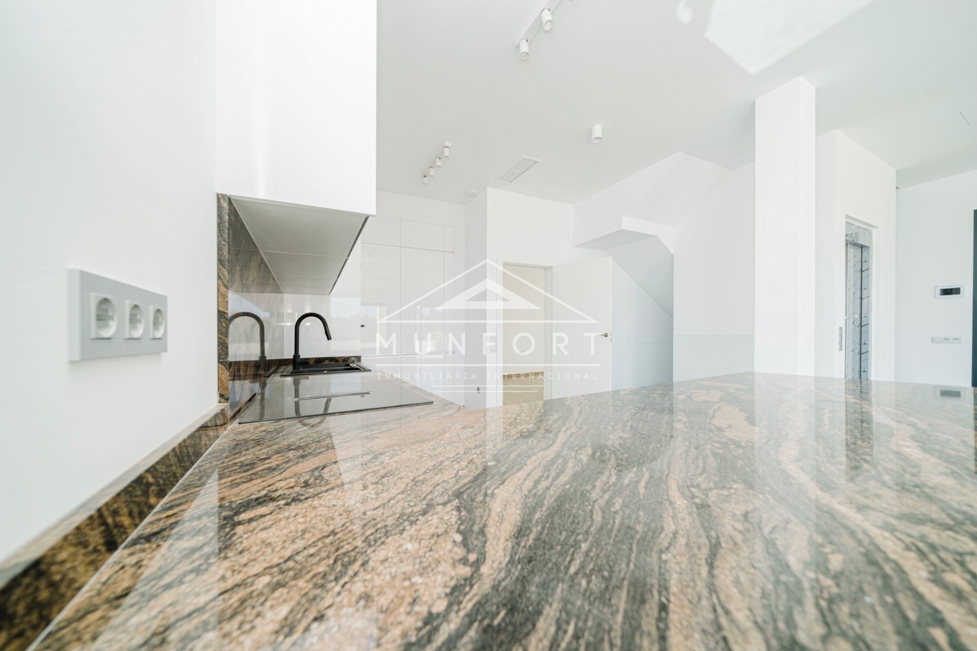 Nouvelle construction - Villas de luxe -
Finestrat