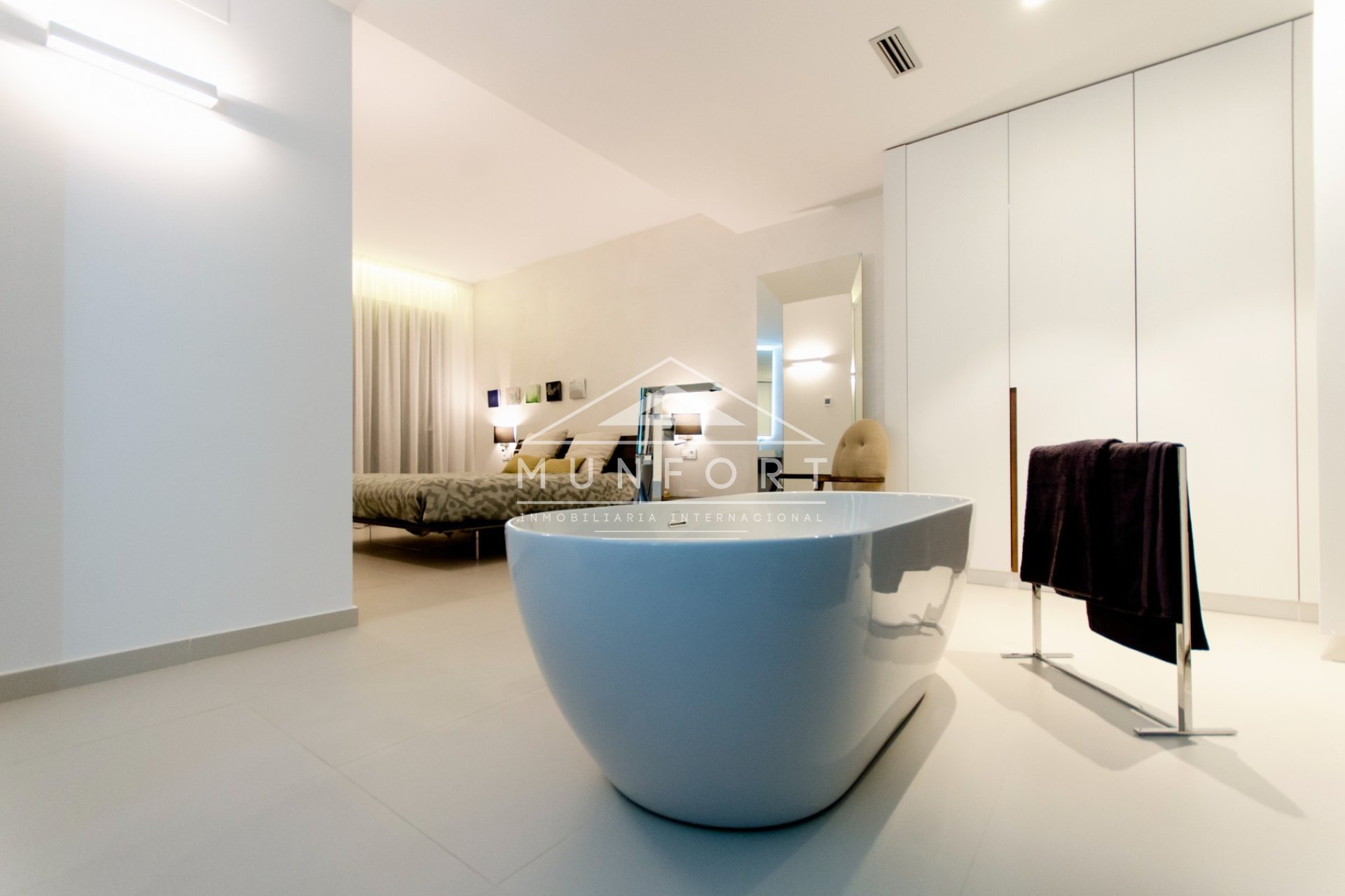 Nouvelle construction - Villas de luxe -
San Miguel de Salinas